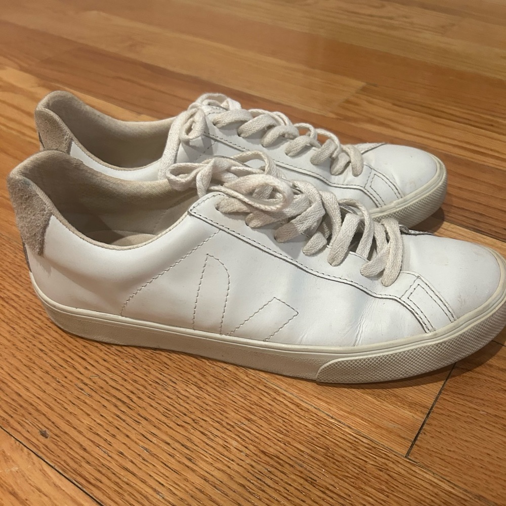 Veja white sneakers (gently worn)